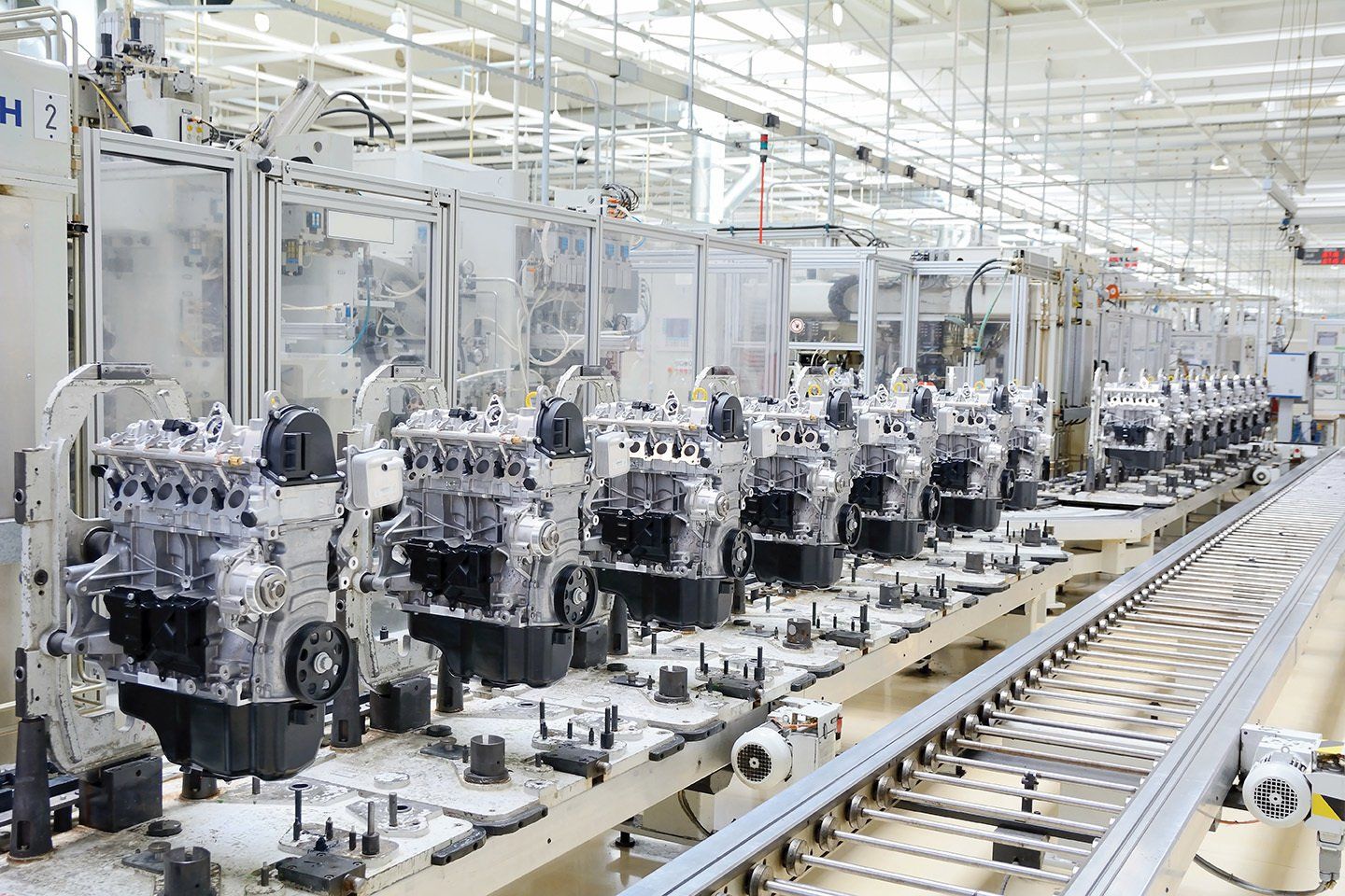 Manufacturing assembly